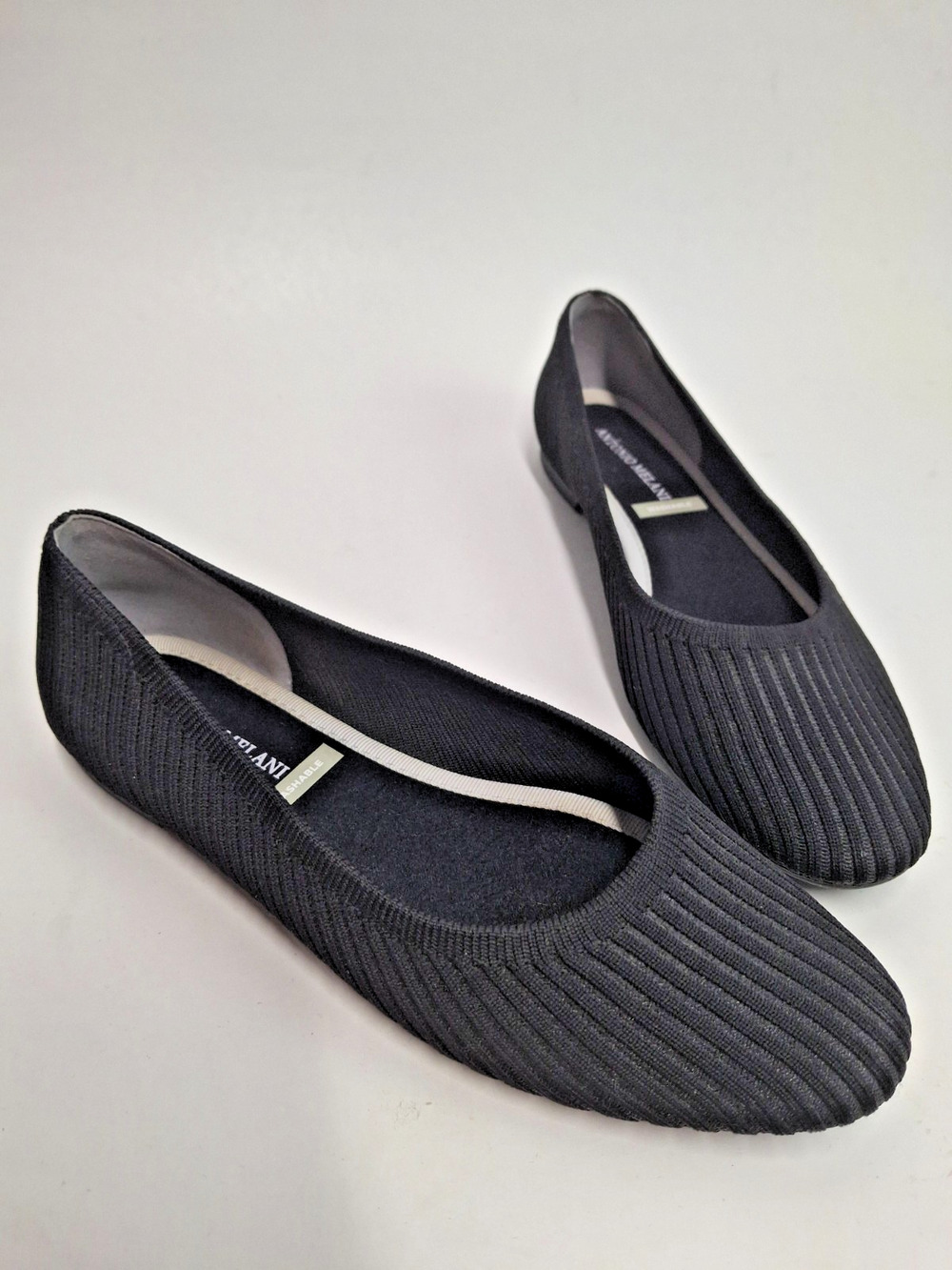 Antonio Melani Women’s Washable Ballet Flats Size 8 Black Ribbed Knit Almond Toe